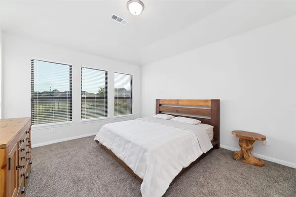 $4,200 | 720 Lake Lacosta Drive, Katy, TX 77493