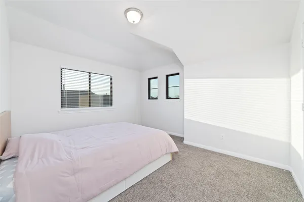 $4,200 | 720 Lake Lacosta Drive, Katy, TX 77493