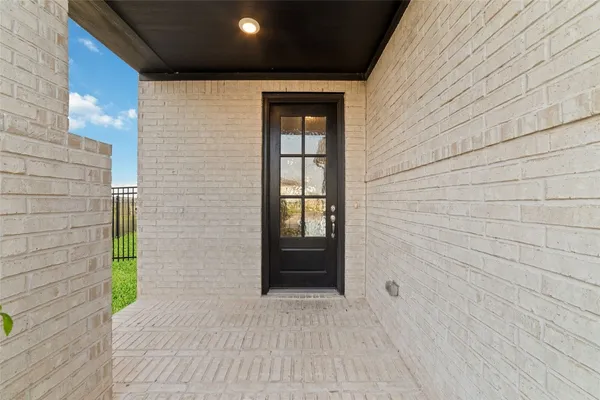 $4,200 | 720 Lake Lacosta Drive, Katy, TX 77493