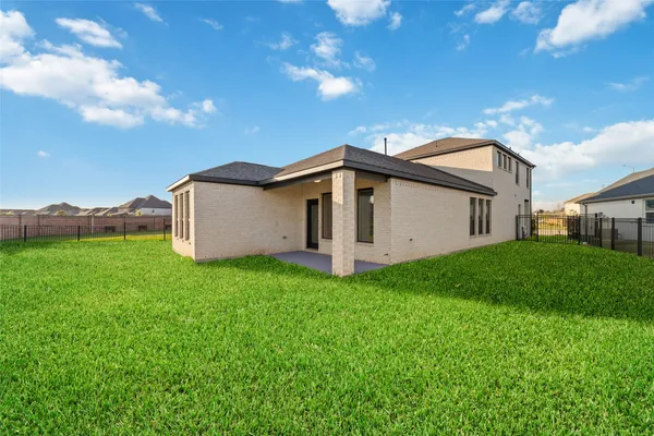 $4,200 | 720 Lake Lacosta Drive, Katy, TX 77493