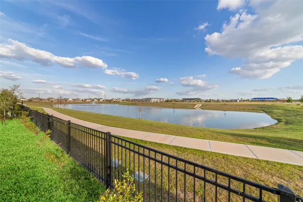 $4,200 | 720 Lake Lacosta Drive, Katy, TX 77493