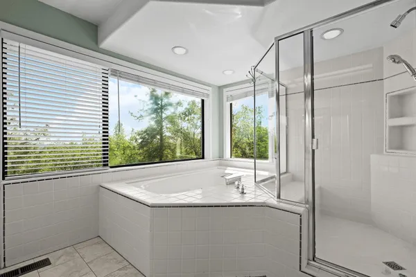 $699,900 | 17505 Forest View Drive, Redding, CA 96003
