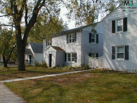 243 North Helen Avenue Rochester, MI 48307 - Photo 3 of 4 6756-2.JPG