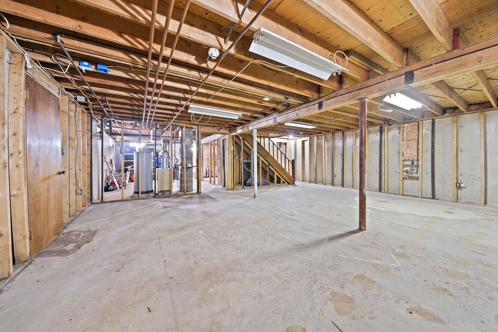 10 Dowd Avenue Wareham, MA 02571 - Photo 36 of 42 a view of small space