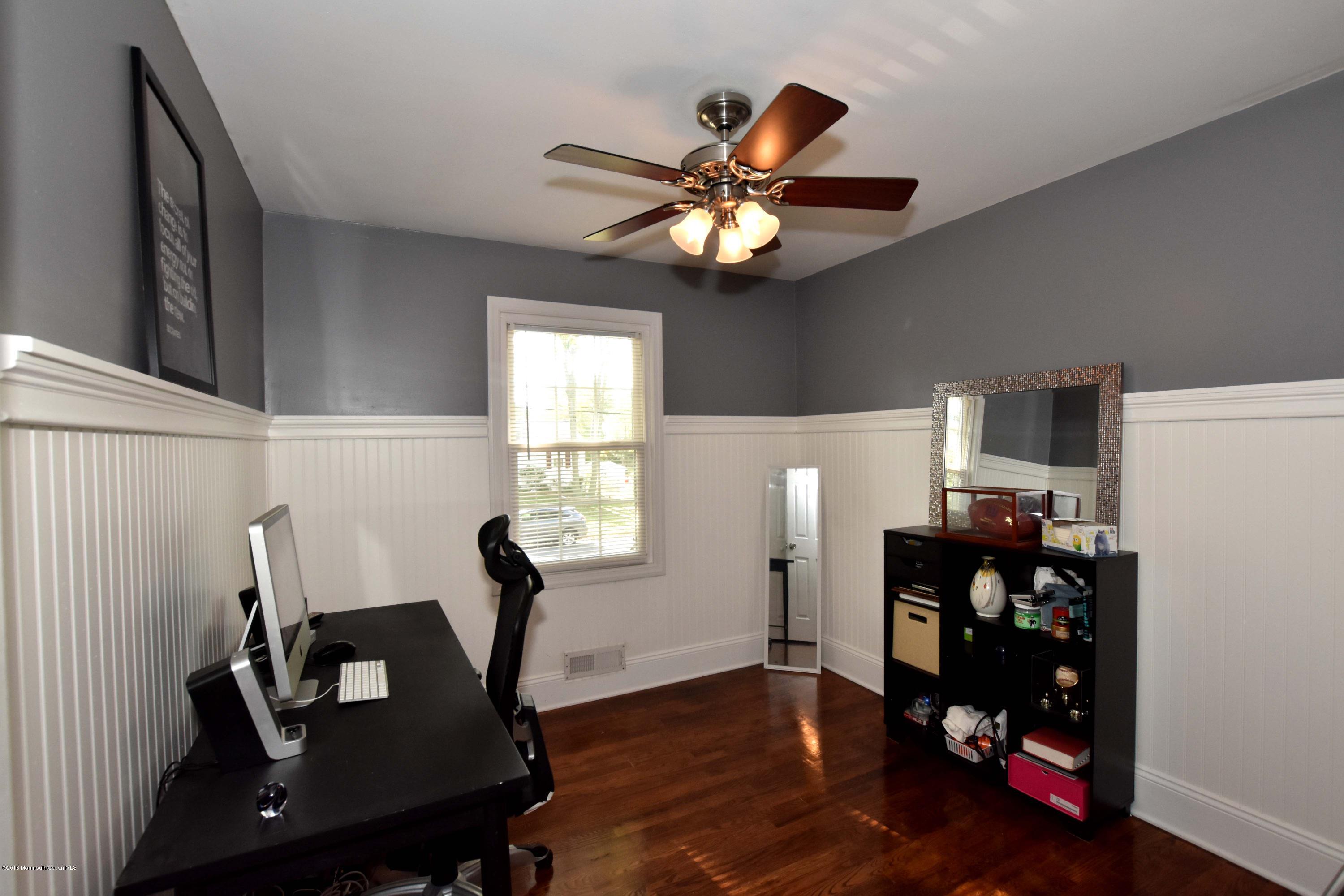 15 Darien Road Howell, NJ 07731 - Photo 10 of 18 Bedroom 3