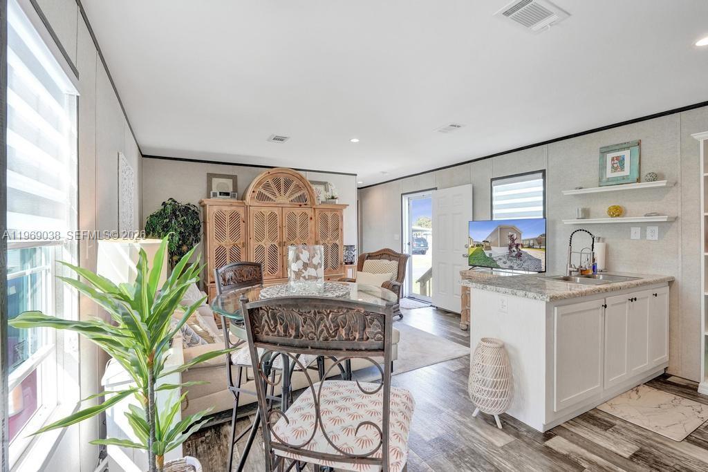 315 Northeast Cardinal Lane Stuart, FL 34957 - Photo 16 of 35