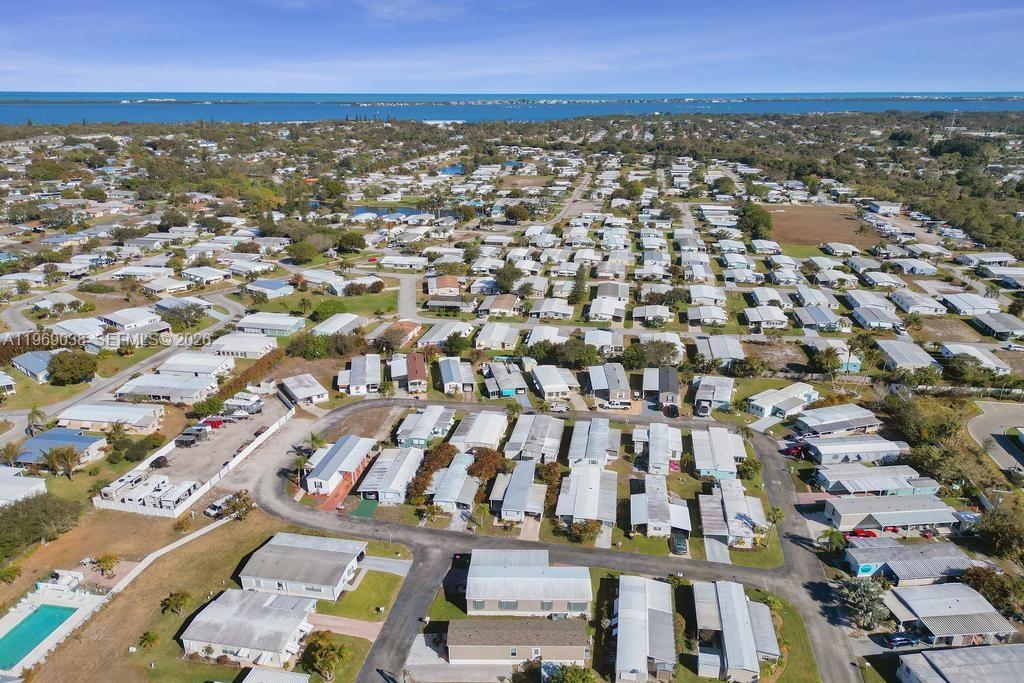315 Northeast Cardinal Lane Stuart, FL 34957 - Photo 25 of 35