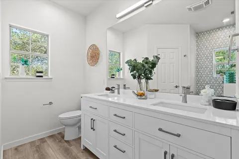 $695,000 | 310 Saddle Blanket Drive, Dripping Springs, TX 78620