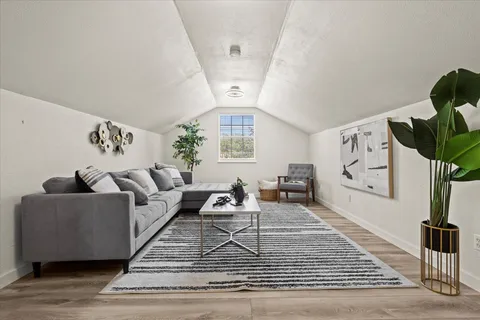 $695,000 | 310 Saddle Blanket Drive, Dripping Springs, TX 78620