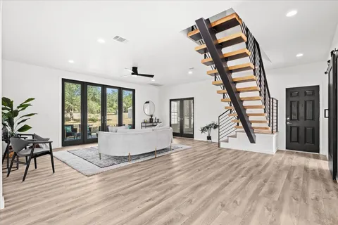 $695,000 | 310 Saddle Blanket Drive, Dripping Springs, TX 78620