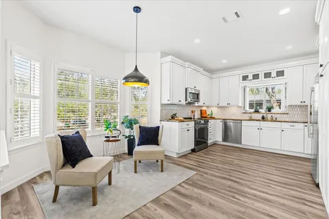 $695,000 | 310 Saddle Blanket Drive, Dripping Springs, TX 78620