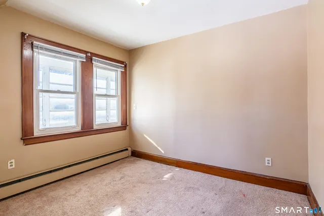 $2,000 | 9 Carley Street, Unit 2, Shelton, CT 06484