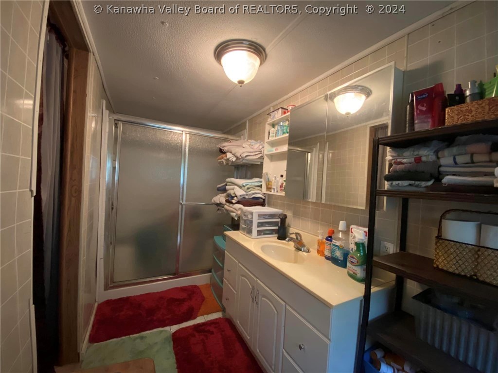 7225 Hamlin Road Hamlin, WV 25523 - Photo 13 of 20 Gallery Image 13