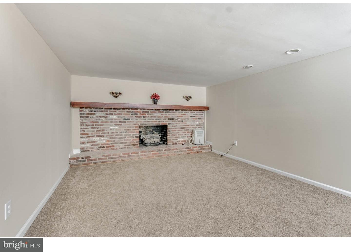 577 Atsion Road Shamong, NJ 08088 - Photo 10 of 24 Family Room
