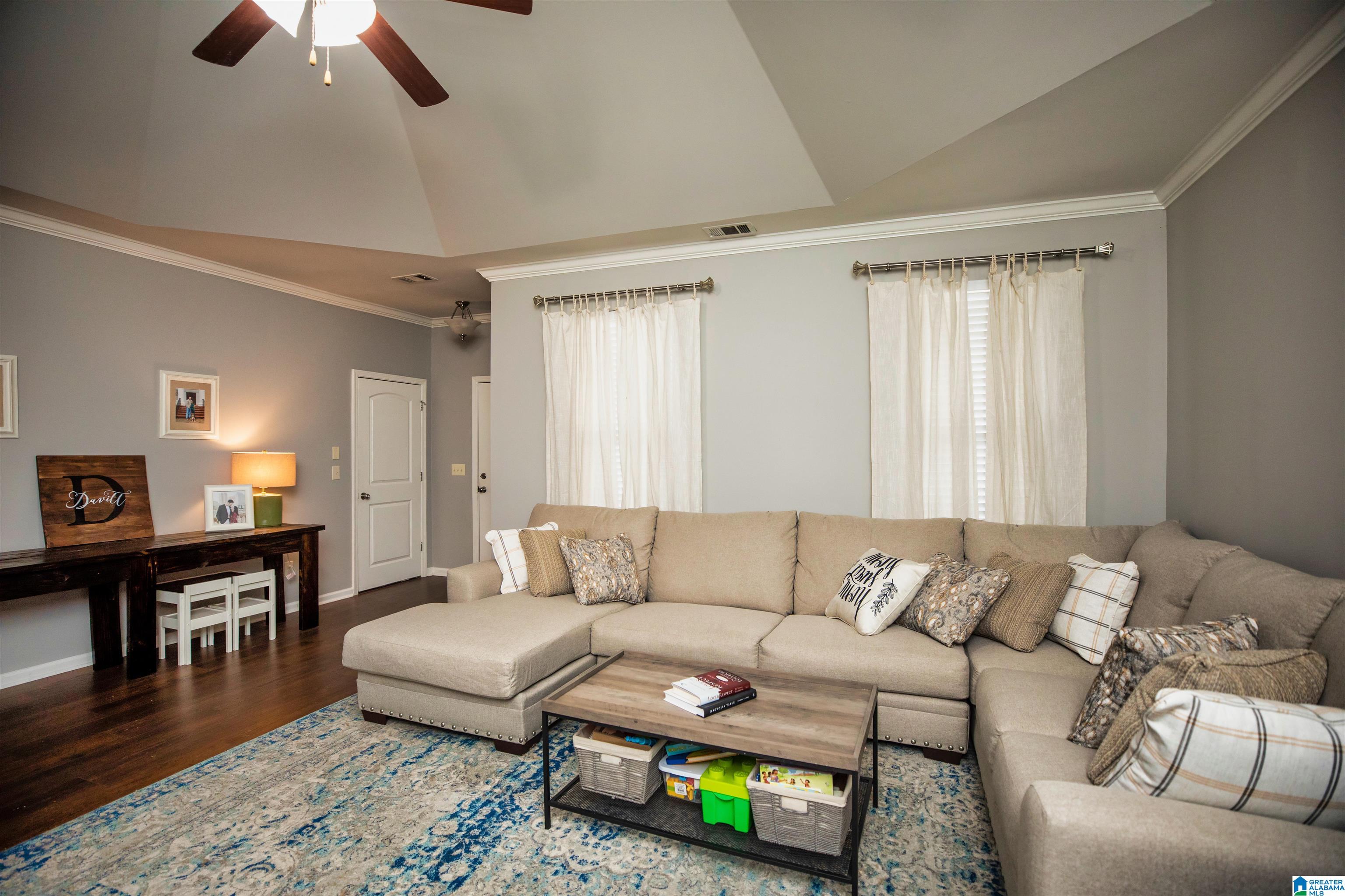1008 Maryanna Road Calera, AL 35040 - Photo 5 of 24