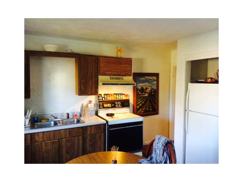8 Normandy Road South Kingstown, RI 02879 - Photo 4 of 12 Kitchen.