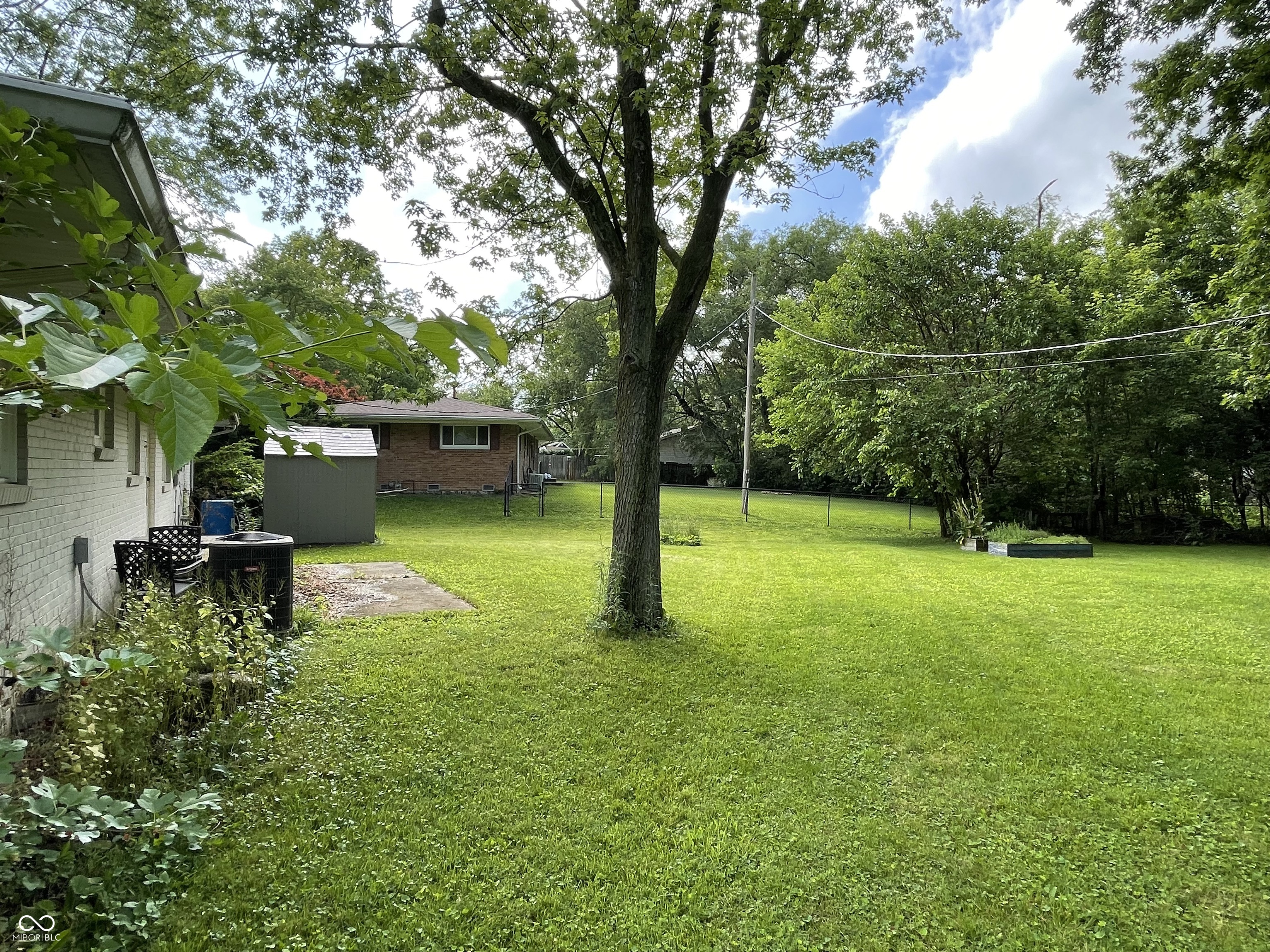 1114 Bristol Road Carmel, IN 46280 - Photo 5 of 21 Gallery Image 5