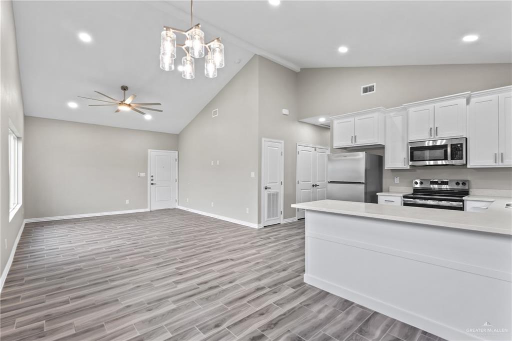 2604 Woodpecker Road, Unit 2 Weslaco, TX 78596 - Photo 6 of 16