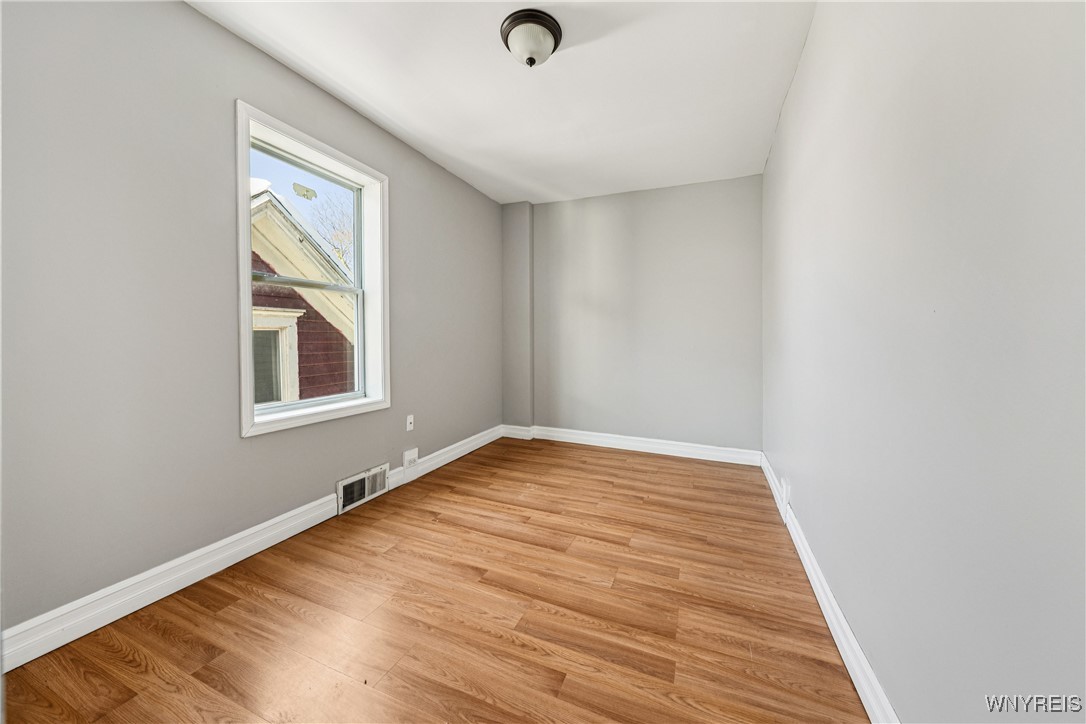 89 Albany Street Buffalo, NY 14213 - Photo 19 of 50 2nd floor