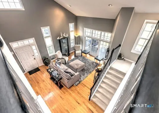 $949,900 | 11 Priorwood Gardens, Unit 11, Cromwell, CT 06416