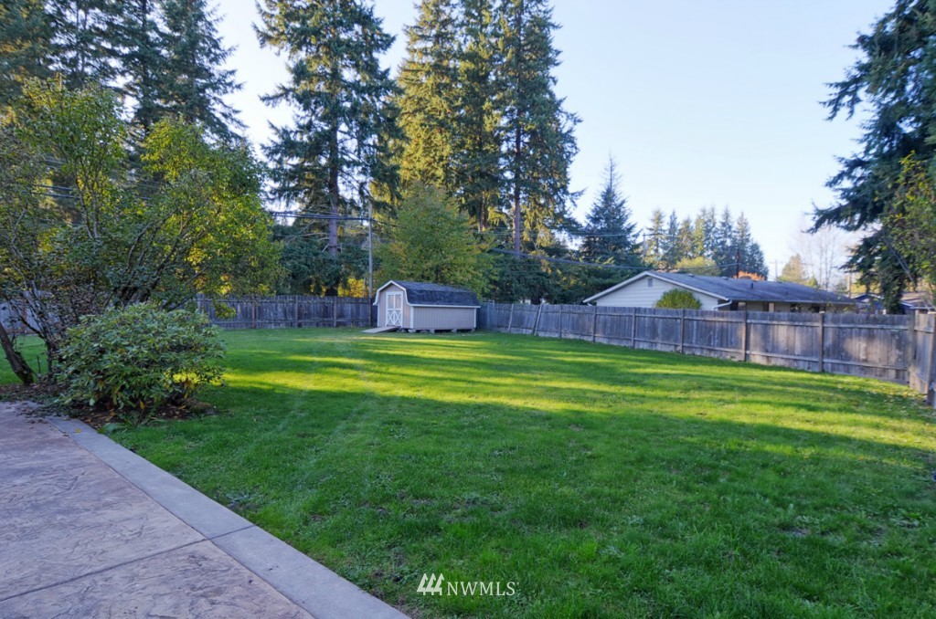 1831 224th Street Southwest Bothell, WA 98021 - Photo 14 of 15