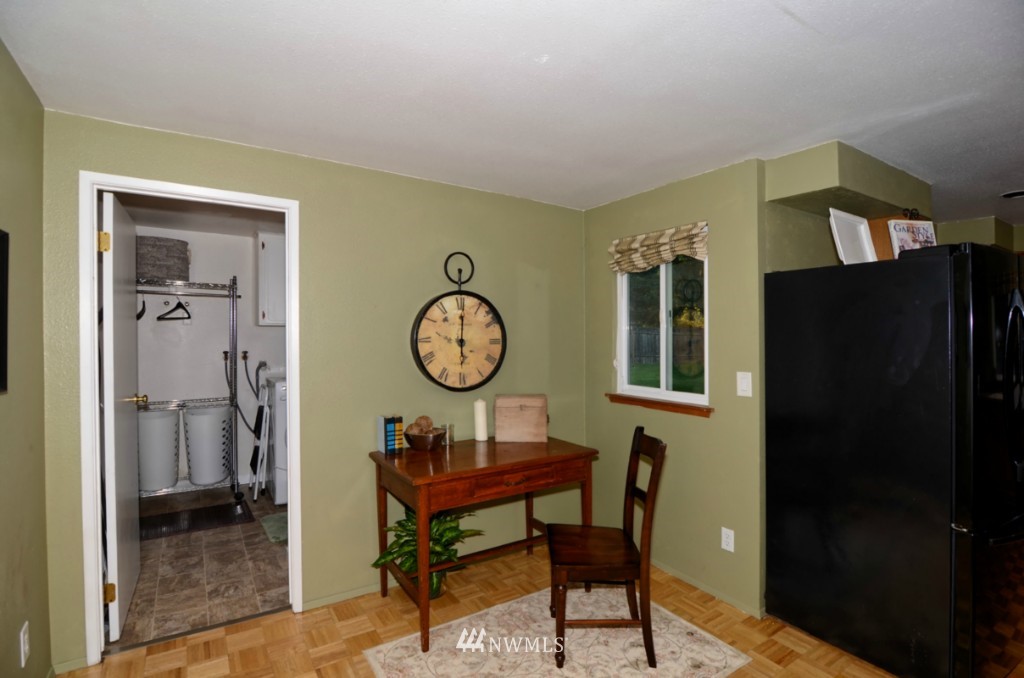 1831 224th Street Southwest Bothell, WA 98021 - Photo 5 of 15