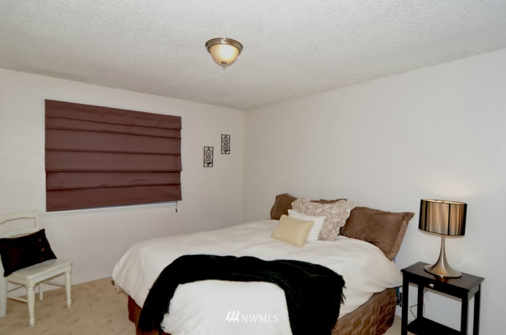 1831 224th Street Southwest Bothell, WA 98021 - Photo 10 of 15