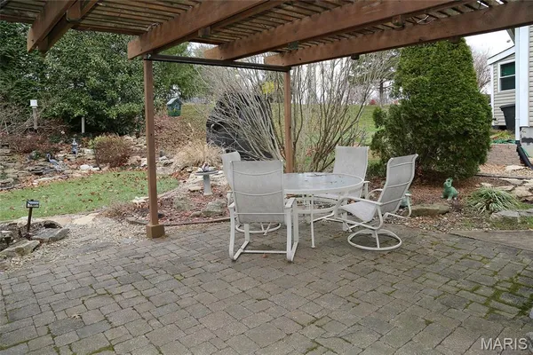 $450,000 | 928 Oak Terrace Court, Fenton, MO 63026