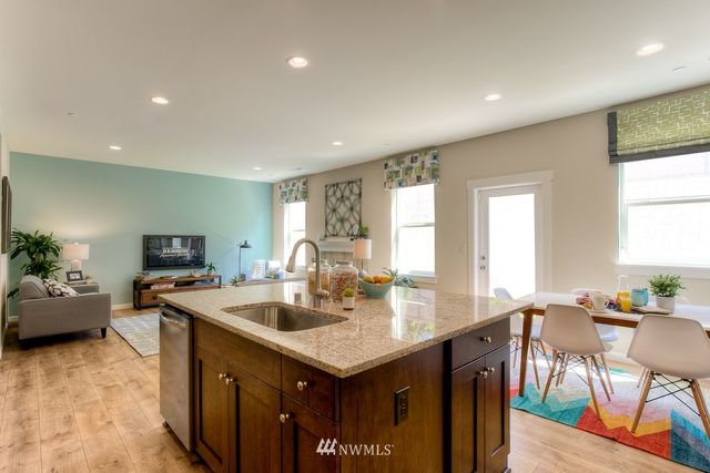 $564,065 | 26215 227th Terrace Southeast, Unit 3, Maple Valley, WA 98038