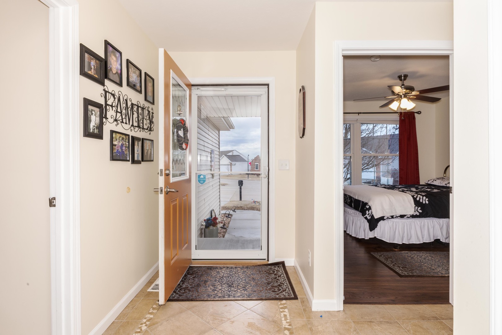 158 Cassidy Road Normal, IL 61761 - Photo 5 of 50 Gallery Image 5