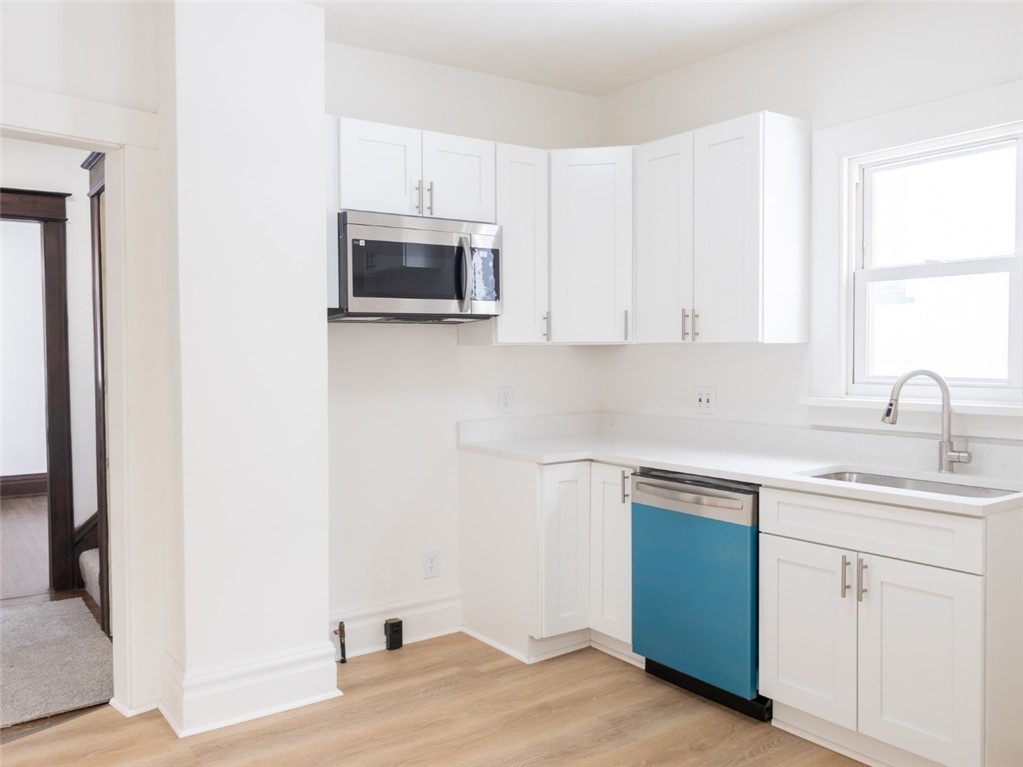 505 Augustine Street Rochester, NY 14613 - Photo 12 of 27