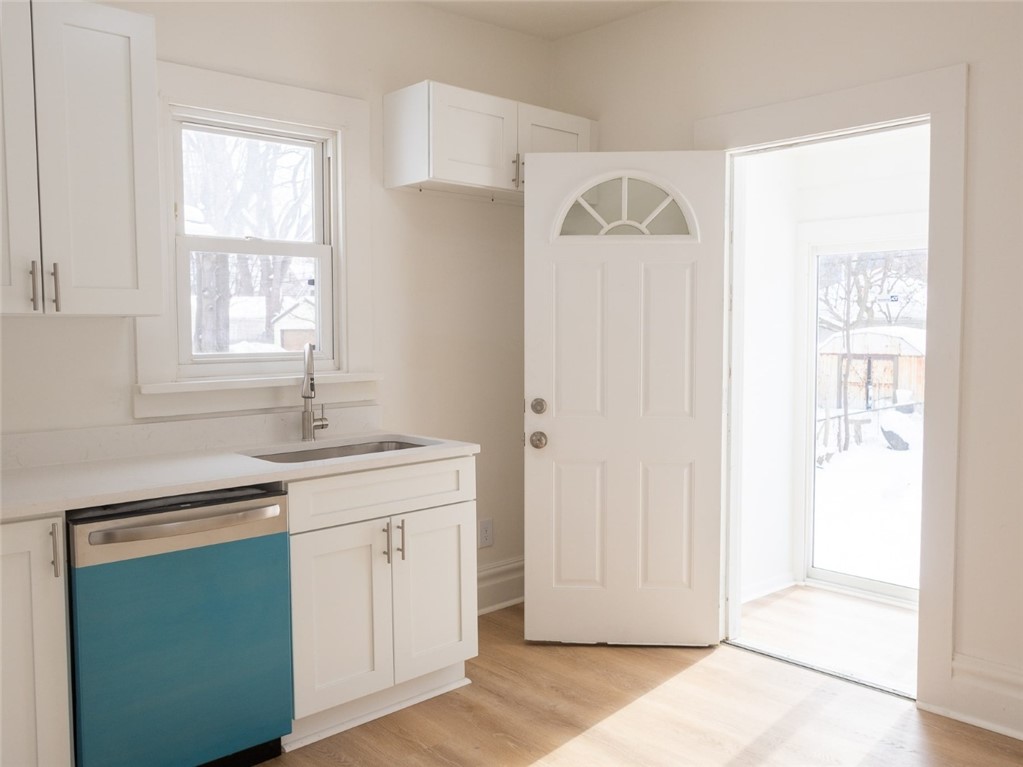 505 Augustine Street Rochester, NY 14613 - Photo 15 of 27