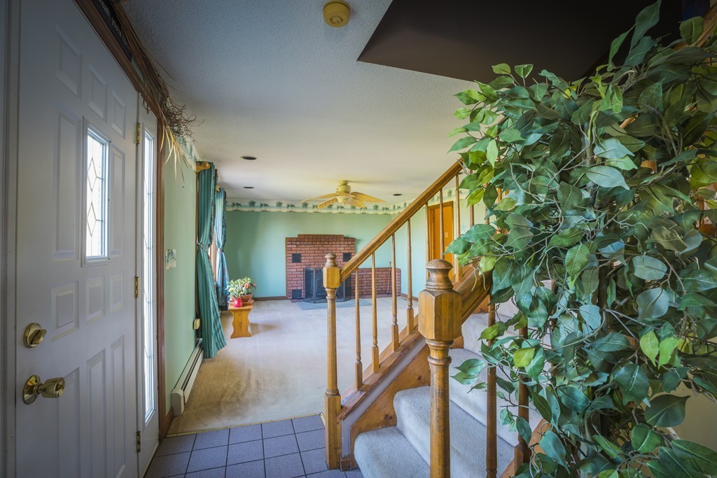 33 Piasta Road Dudley, MA 01571 - Photo 11 of 25