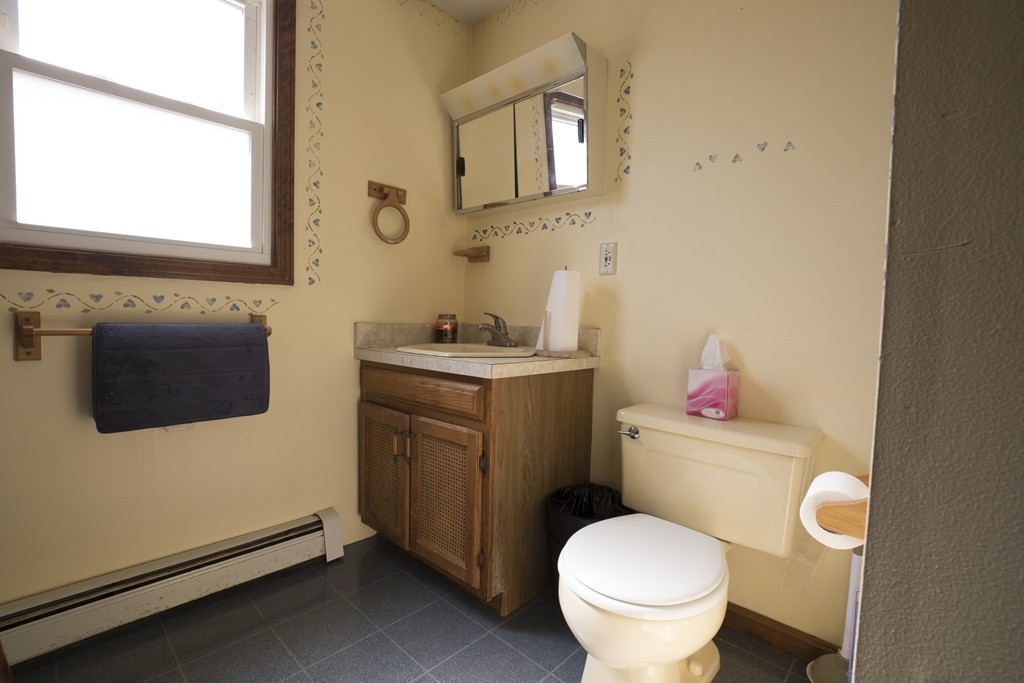 33 Piasta Road Dudley, MA 01571 - Photo 13 of 25