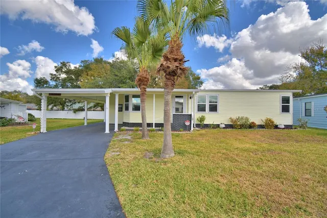 $189,000 | 4802 Colonnades Circle East, Lakeland, FL 33811