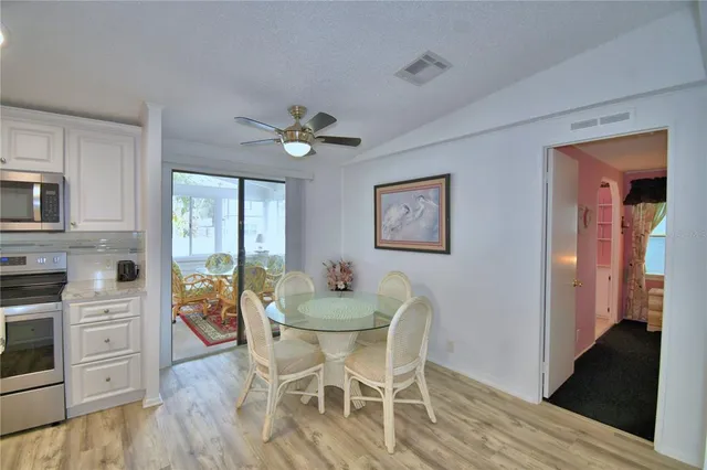 $189,000 | 4802 Colonnades Circle East, Lakeland, FL 33811