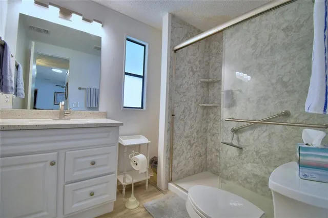 $189,000 | 4802 Colonnades Circle East, Lakeland, FL 33811