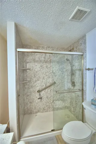 $189,000 | 4802 Colonnades Circle East, Lakeland, FL 33811