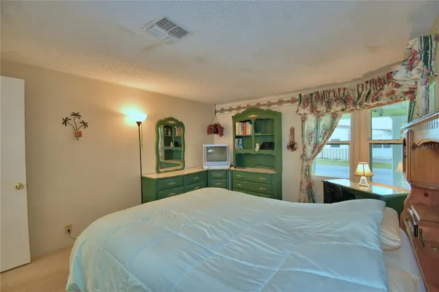 $189,000 | 4802 Colonnades Circle East, Lakeland, FL 33811