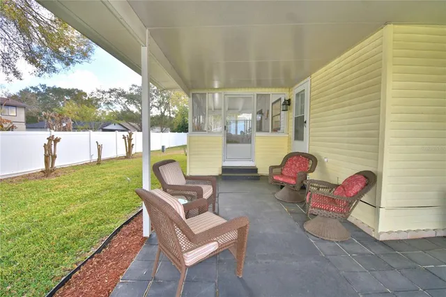 $189,000 | 4802 Colonnades Circle East, Lakeland, FL 33811