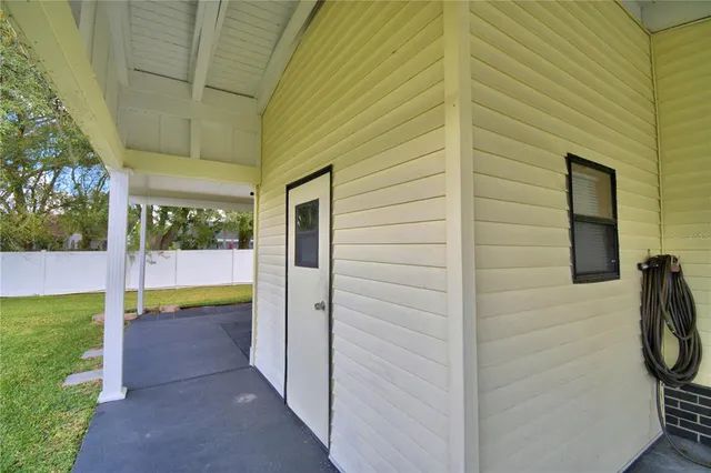 $189,000 | 4802 Colonnades Circle East, Lakeland, FL 33811