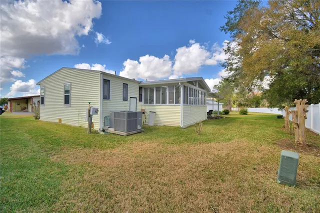 $189,000 | 4802 Colonnades Circle East, Lakeland, FL 33811