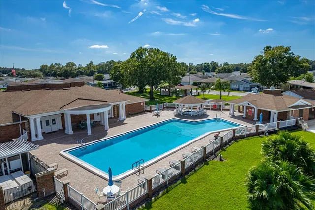 $189,000 | 4802 Colonnades Circle East, Lakeland, FL 33811