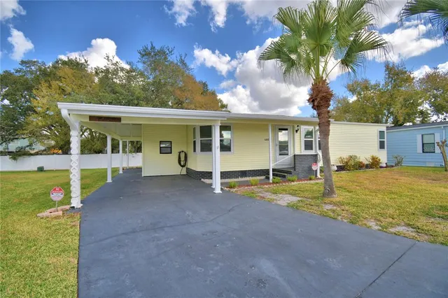 $189,000 | 4802 Colonnades Circle East, Lakeland, FL 33811