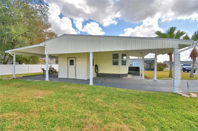 $189,000 | 4802 Colonnades Circle East, Lakeland, FL 33811