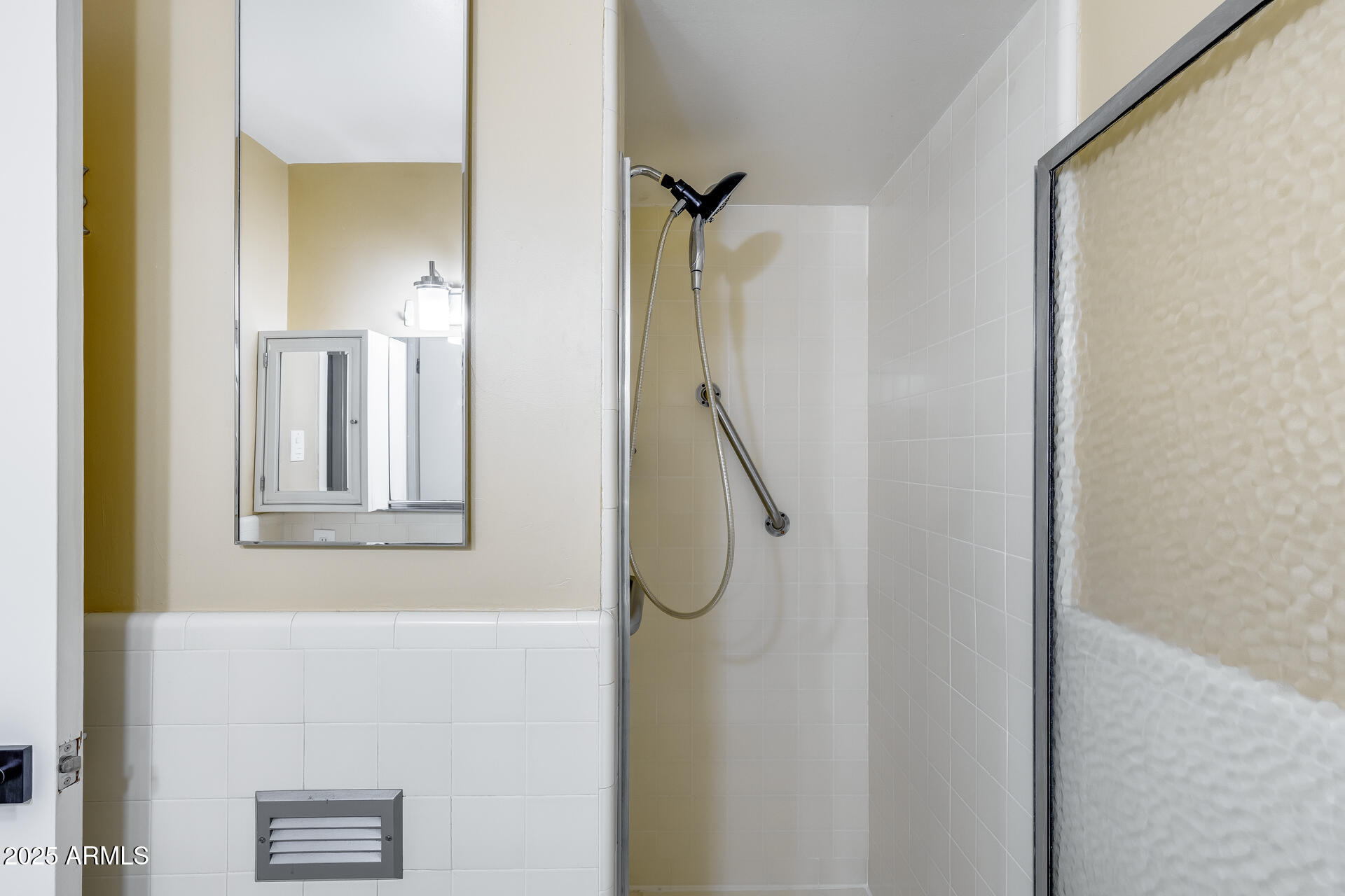 146 East Coronado Road, Unit 40 Phoenix, AZ 85004 - Photo 19 of 39 a bathroom with a shower