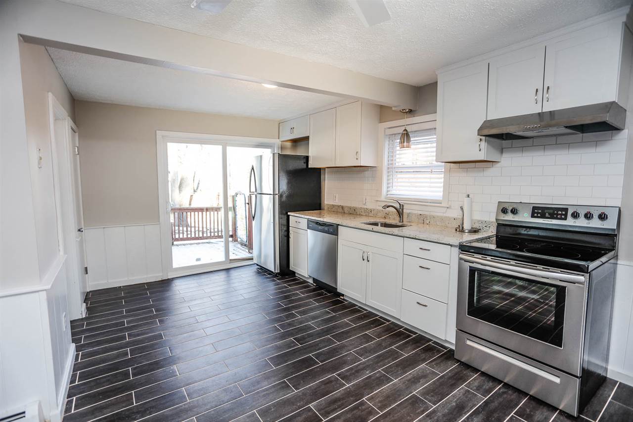 1802 Candia Road Manchester, NH 03104 - Photo 5 of 21