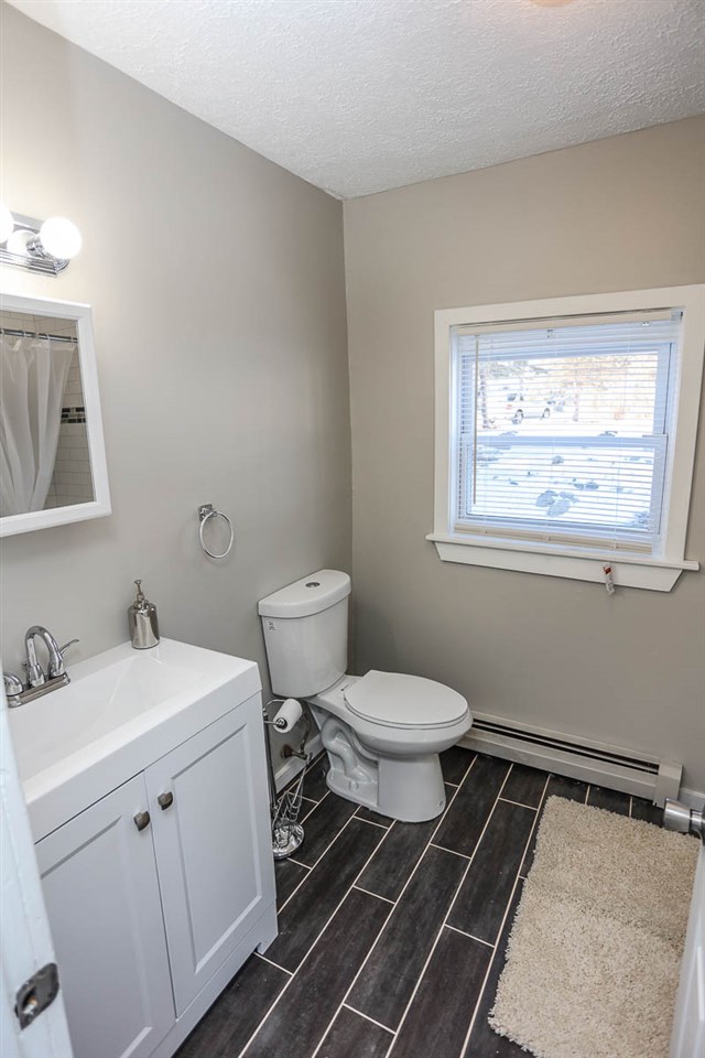 1802 Candia Road Manchester, NH 03104 - Photo 10 of 21