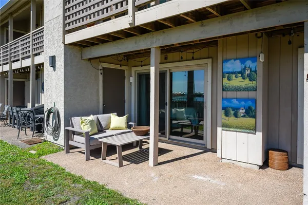 $388,900 | 2701 Bayhouse Drive, Unit 2701, Rockport, TX 78382