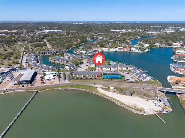 $388,900 | 2701 Bayhouse Drive, Unit 2701, Rockport, TX 78382